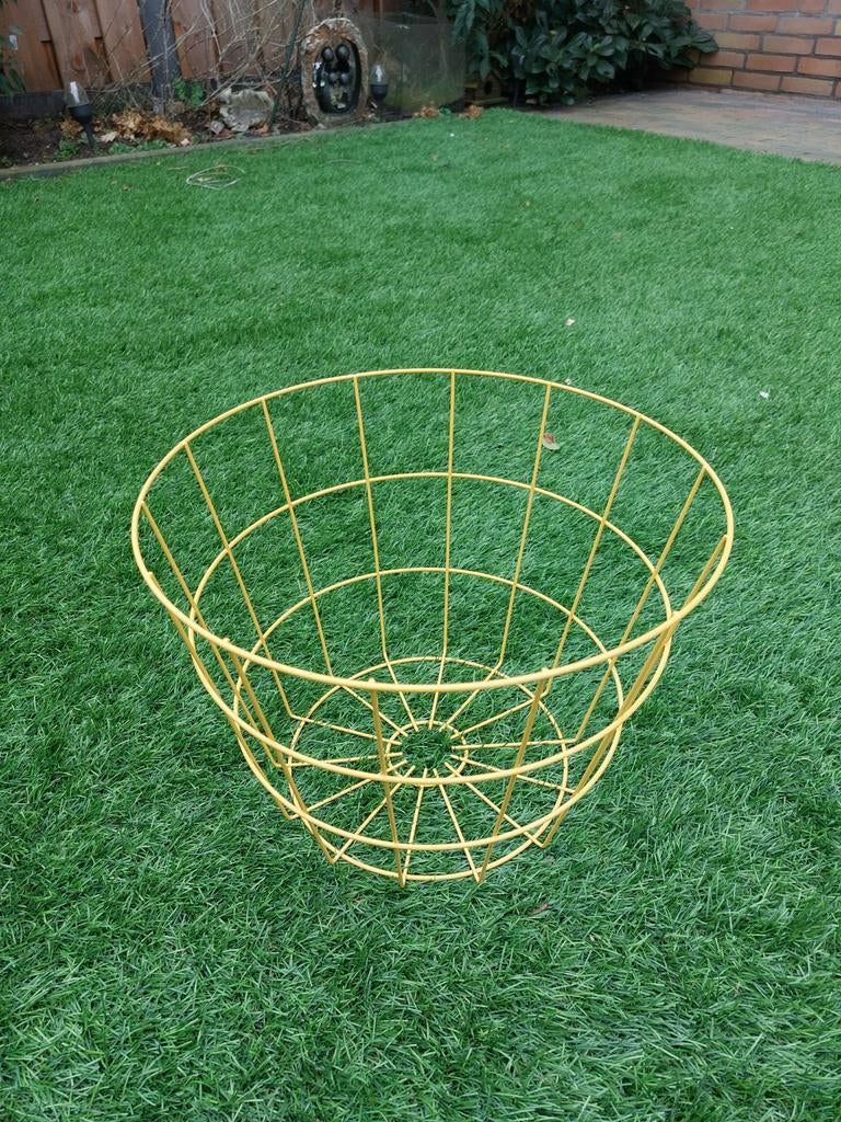 Net mandje voor dekens, Ophalen, Rond