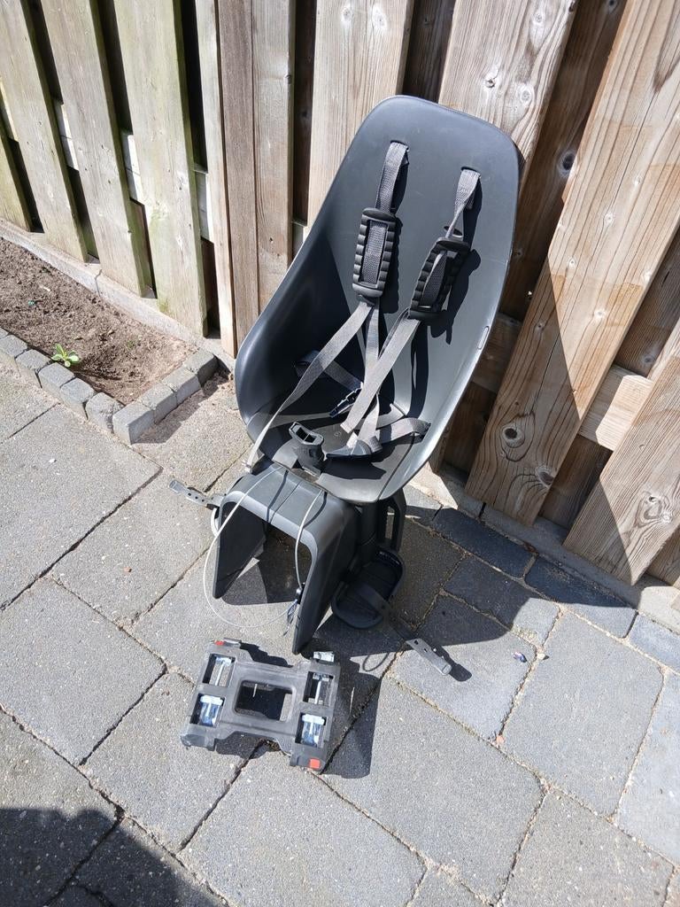 Fietsstoeltje voor achterop, inclusief bevestiging, Fietsen en Brommers, Fietsaccessoires | Fietsstoeltjes, Ophalen, Achterzitje