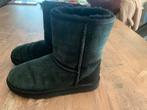 Uggs maat 33 zwart, Ophalen of Verzenden, Gebruikt, Meisje, Laarzen