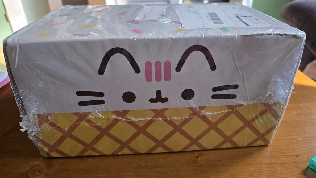 Pusheen Summer Box 2023 - Sealed! Nieuw in doos, Ophalen of Verzenden