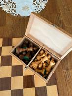 Schaakstukken, schaakbord  Revanche met schaakboek., Een of twee spelers, Ophalen of Verzenden, Zo goed als nieuw