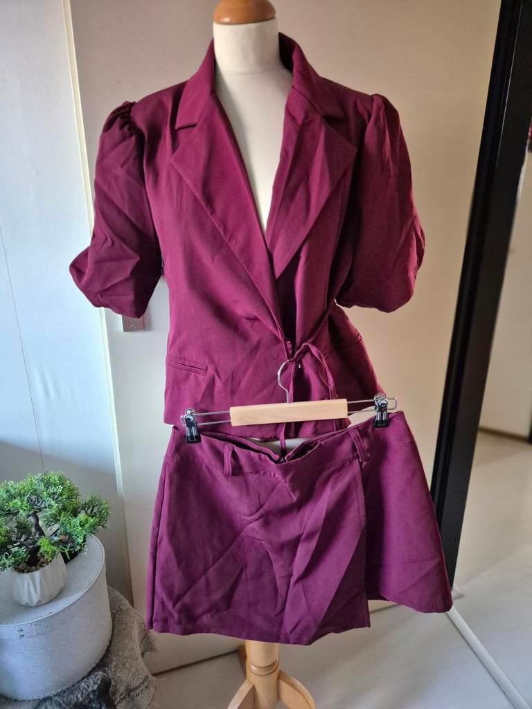 Biba co-ord set blazer + short bordeaux – maat M/L, Ophalen of Verzenden, Zo goed als nieuw, Maat 42/44 (L), Rood