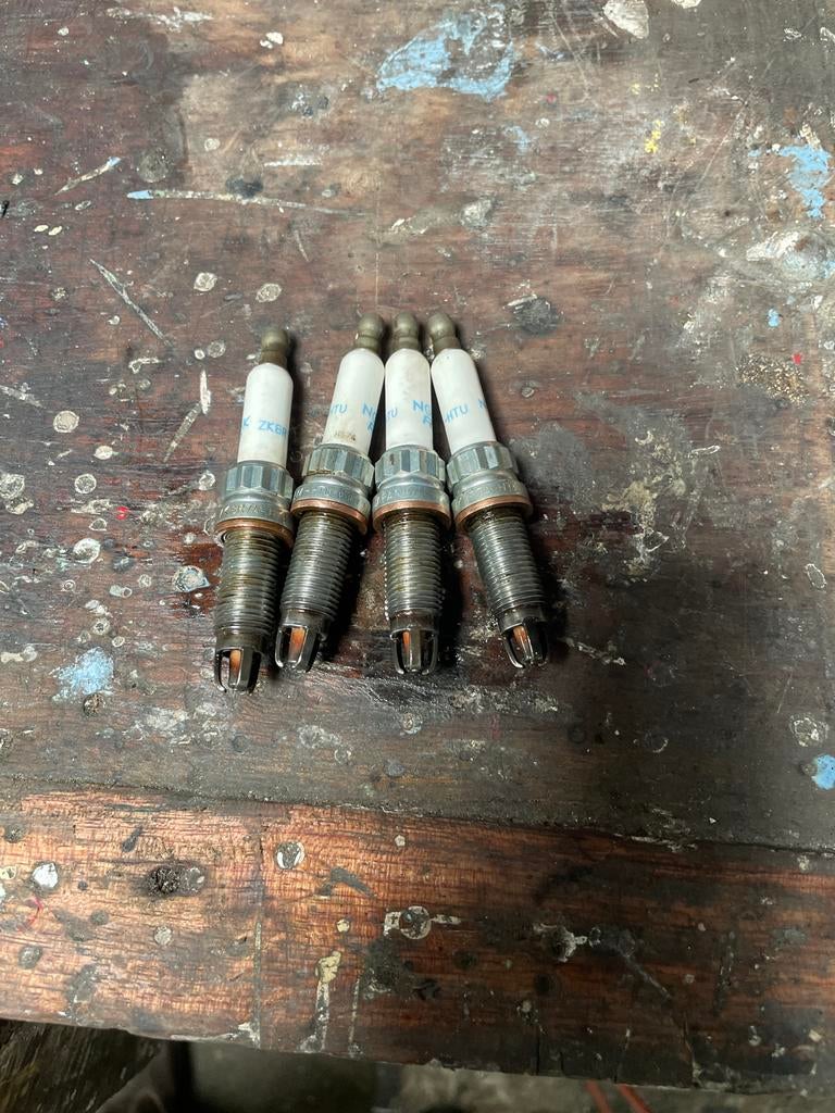 NGK ZKBR7A-HTU Bougies voor BMW 3 Serie (gebruikt), Ophalen of Verzenden, Gebruikt, BMW