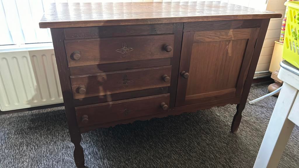 Eiken dressoir 115 x 55cm, Huis en Inrichting, Kasten | Dressoirs, Ophalen, Zo goed als nieuw, 50 tot 75 cm, 100 tot 150 cm