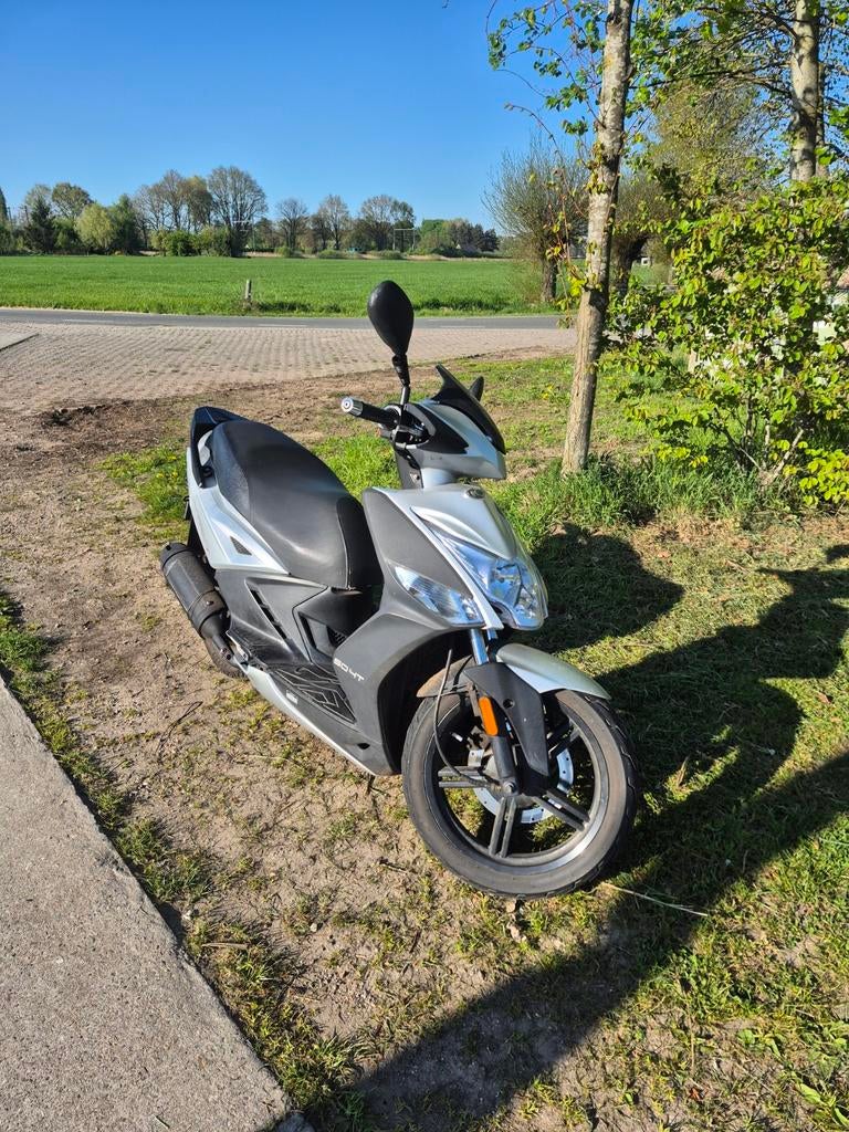 Kymco Agility 16+  snor (blauw kenteken), zuinig, nieuw accu, Ophalen, Gebruikt, 50 cc, Maximaal 25 km/u