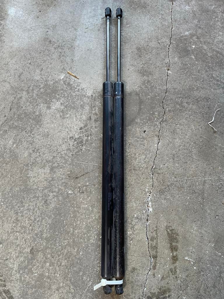 Gasveren achterklep VW T5 hoge druk - Gebruikt, prima staat, Ophalen of Verzenden, Gebruikt, Volkswagen