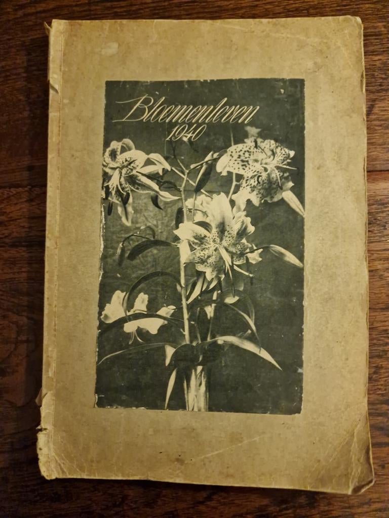 Bloemenleven 1940 - Zeldzaam tuinboek, Boeken, Ophalen of Verzenden, Gelezen, Tuinieren en Tuinplanten