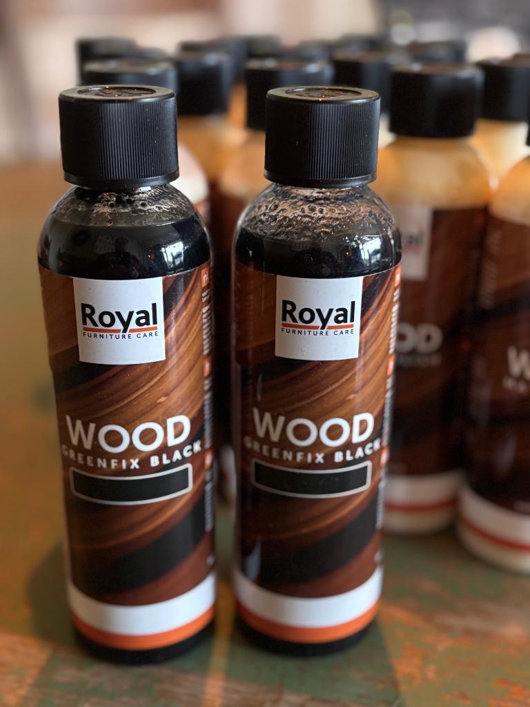 royal wood greenfix black 2x, Huis en Inrichting, Schoonmaakartikelen, Ophalen of Verzenden, Schoonmaakmiddel