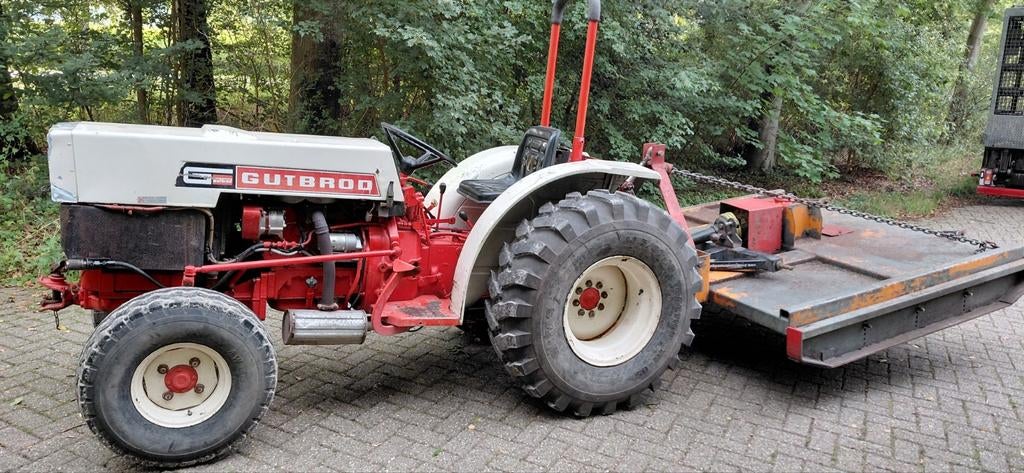 Case 4wd Gutbrod 2wd  Cabrio Smalspoor + Iseki Semi + Cabine, Zakelijke goederen, Agrarisch | Tractoren, Overige merken, Gebruikt