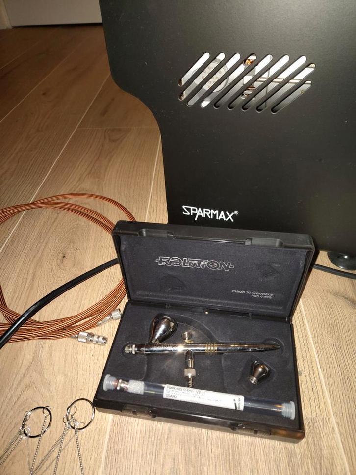 Airbrush set (compressor, airbrush, schoonmaakset), Hobby en Vrije tijd, Schilderen, Zo goed als nieuw, Airbrush en Toebehoren