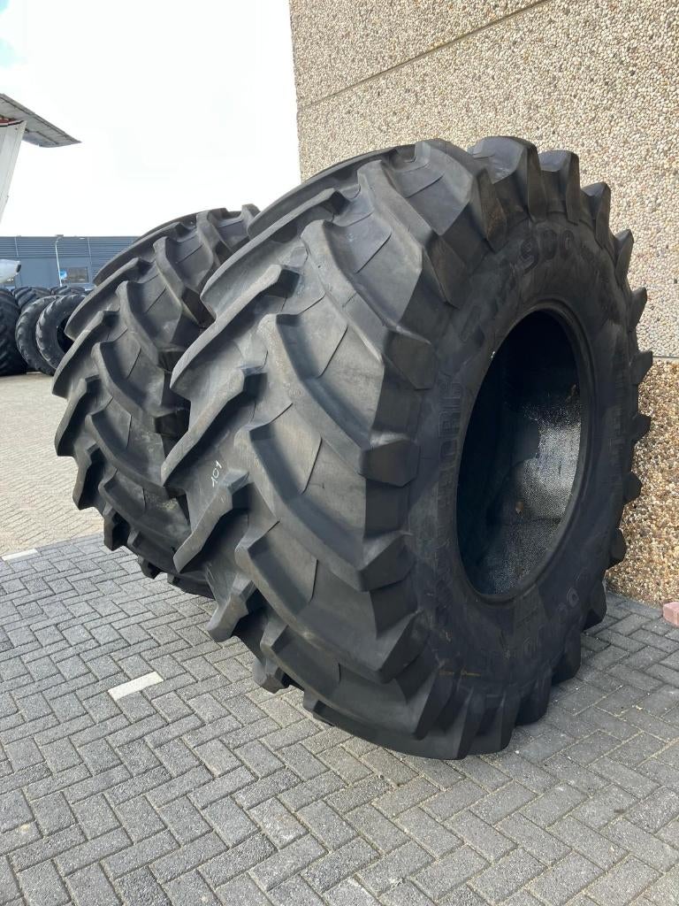 partij  Brede Banden 900/60R32 80O/70R38 800/65R32 540/65R30, Zakelijke goederen, Agrarisch | Onderdelen | Banden, Velgen en Assen