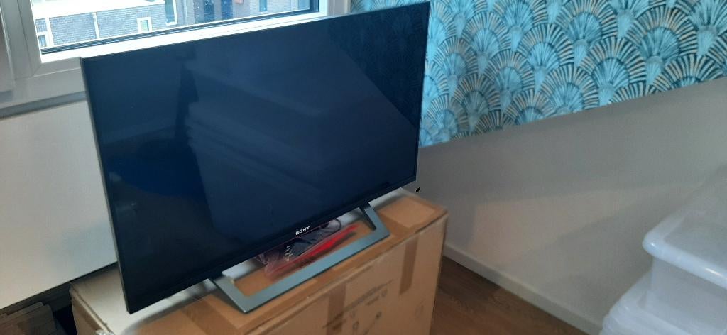 sony bravia kdl 32wd750 televisie, Ophalen, 50 Hz, LCD, Zo goed als nieuw