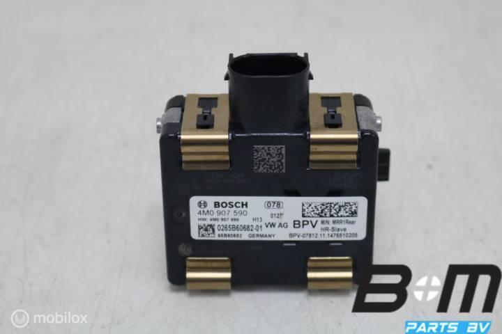 Regelapparaat voor side assist Audi A4 8W 4M0907590, Gebruikt