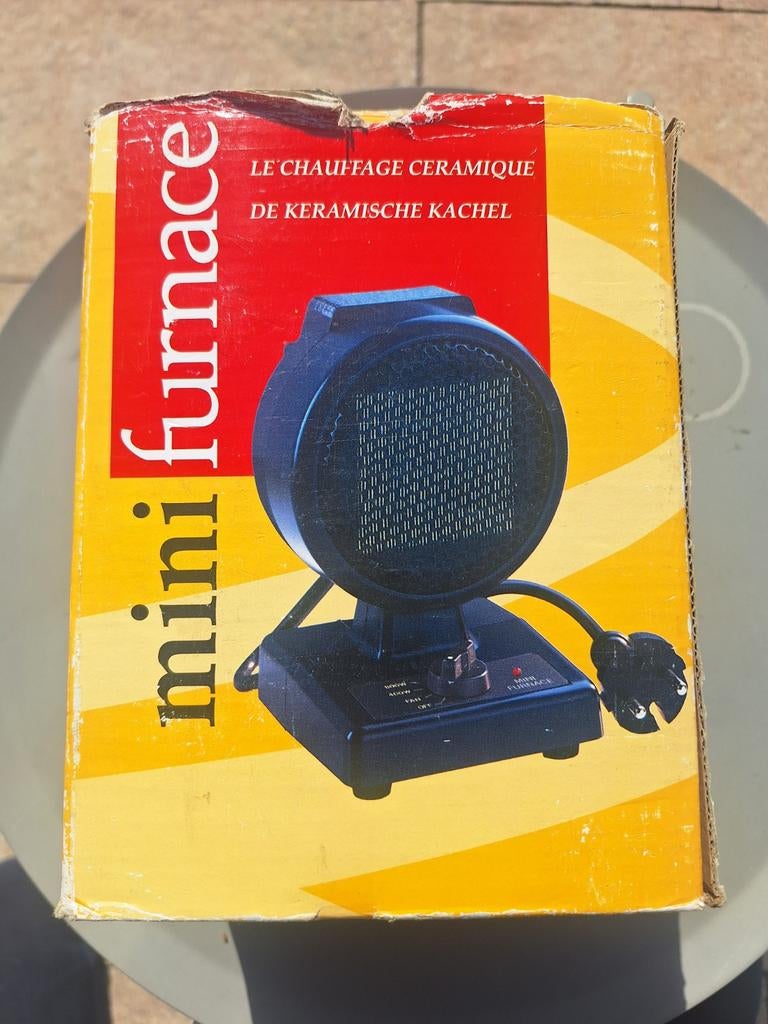 Mini camping kacheltje Euromac 400-800W, Caravans en Kamperen, Ophalen of Verzenden, Zo goed als nieuw