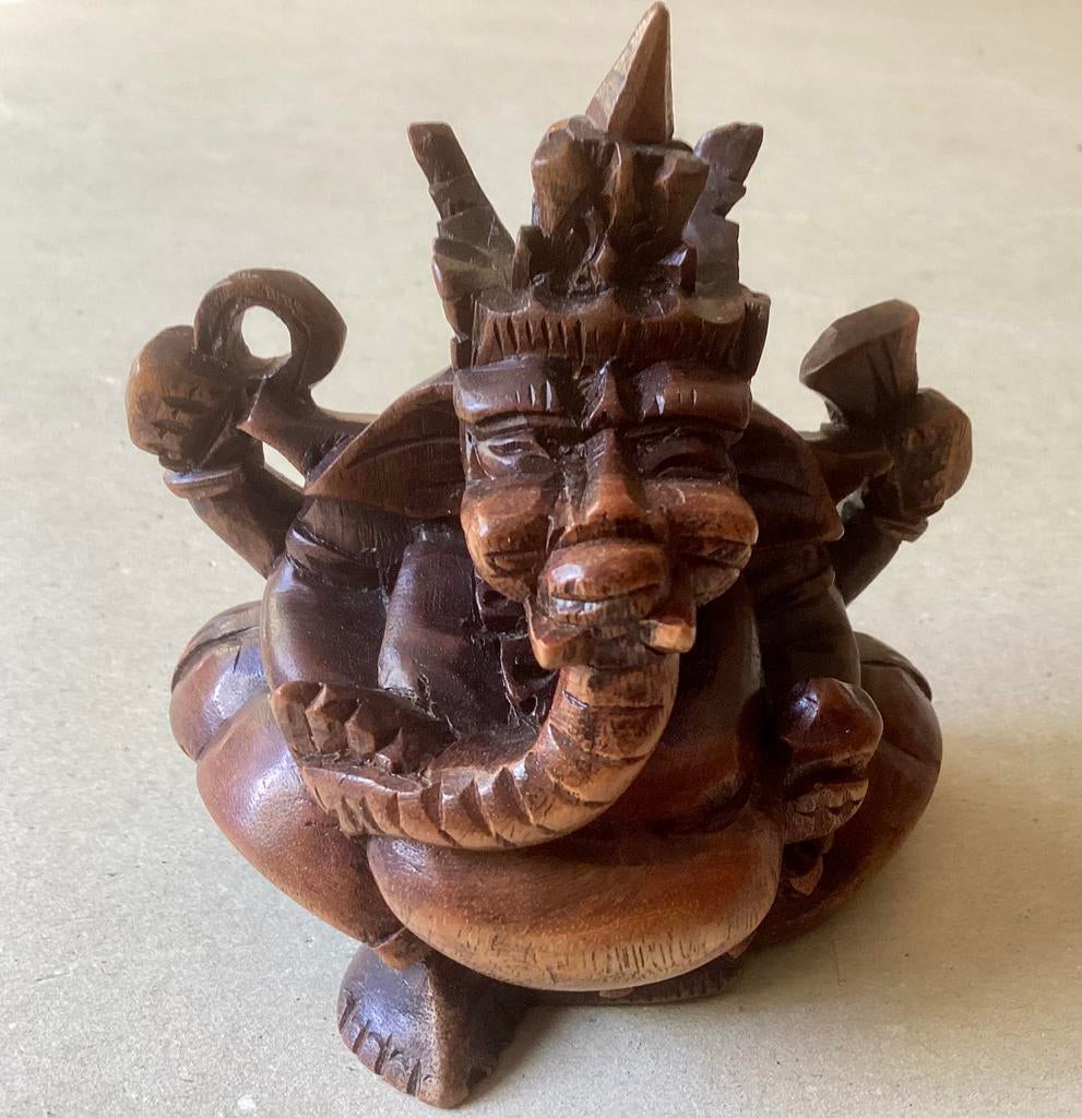 Antiek houten beeldje van de Hindoegod Ganesha., Antiek en Kunst, Kunst | Niet-Westerse kunst, Ophalen of Verzenden