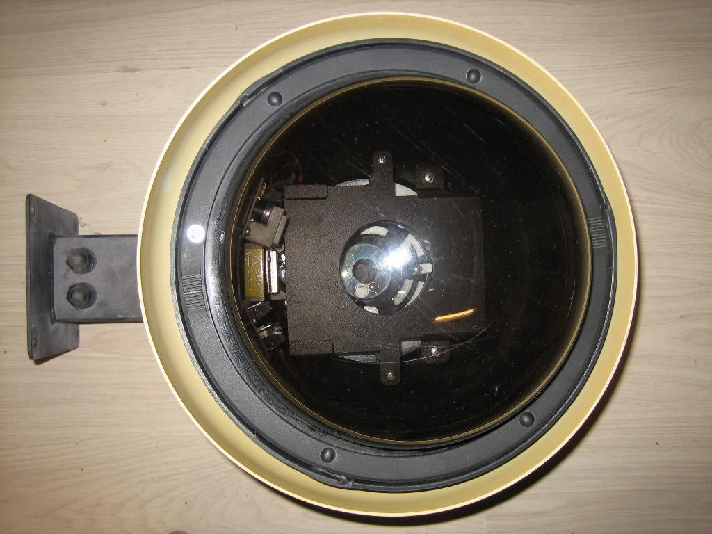 Buitenbehuizing voor Axis 213 PTZ camera, Ophalen, Gebruikt, Buitencamera