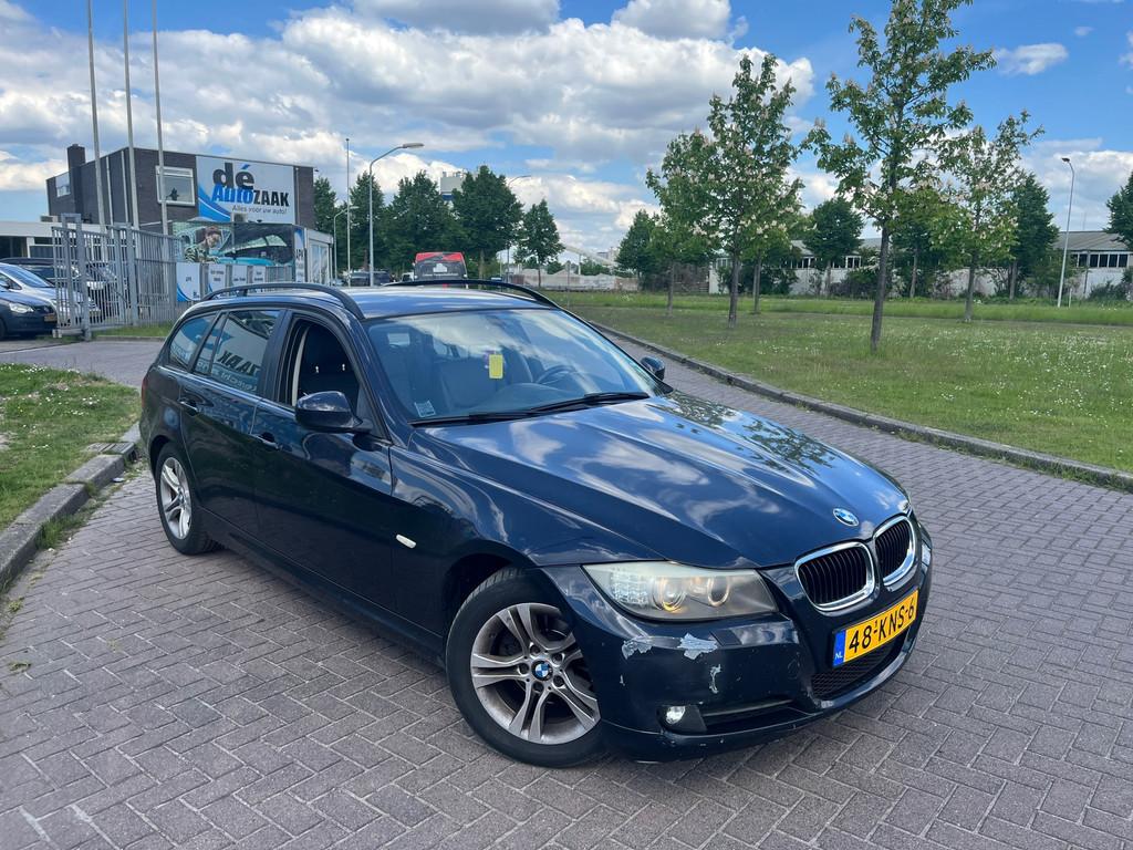 BMW 3-serie Touring 318i Business Line, Auto's, Automaat, Euro 5, Origineel Nederlands, Parkeersensor