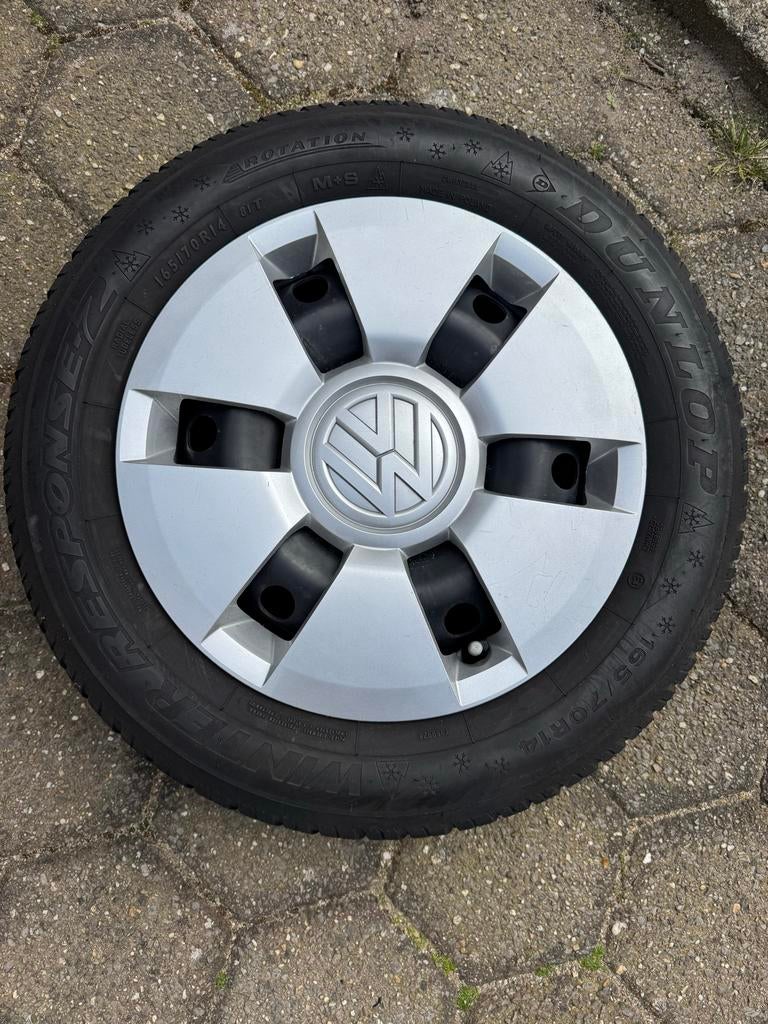 Winterbanden set Dunlop 165/70/R14 voor VW Up!, Auto diversen, Wieldoppen, Ophalen, Zo goed als nieuw