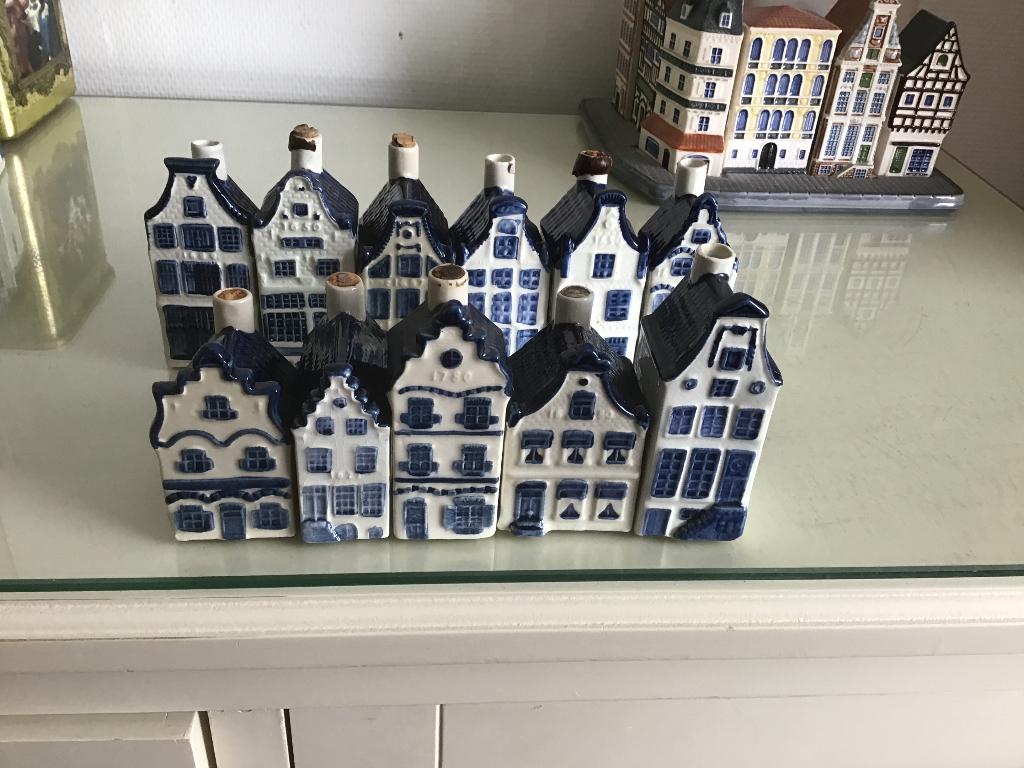 11 verschillende KLM huisjes nrs1-2-3-5-9-11-12-13-14-15-17., Ophalen of Verzenden, Zo goed als nieuw, 1 t/m 20