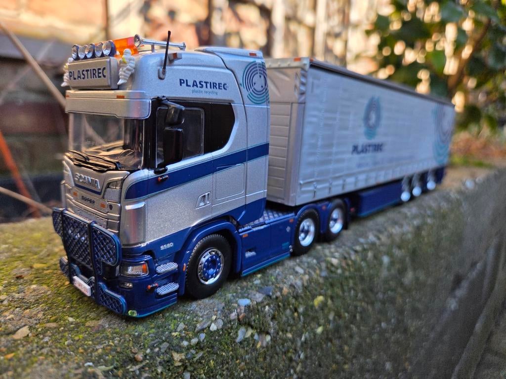 Tekno Scania Plastirec uit Belgie, Hobby en Vrije tijd, Modelauto's | 1:50, Ophalen of Verzenden, Zo goed als nieuw, Bus of Vrachtwagen