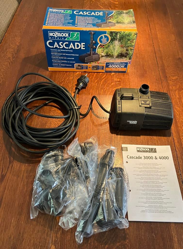 Hozelock Cascade 4000, Tuin en Terras, Waterpartijen en Fonteinen, Ophalen of Verzenden, Zo goed als nieuw