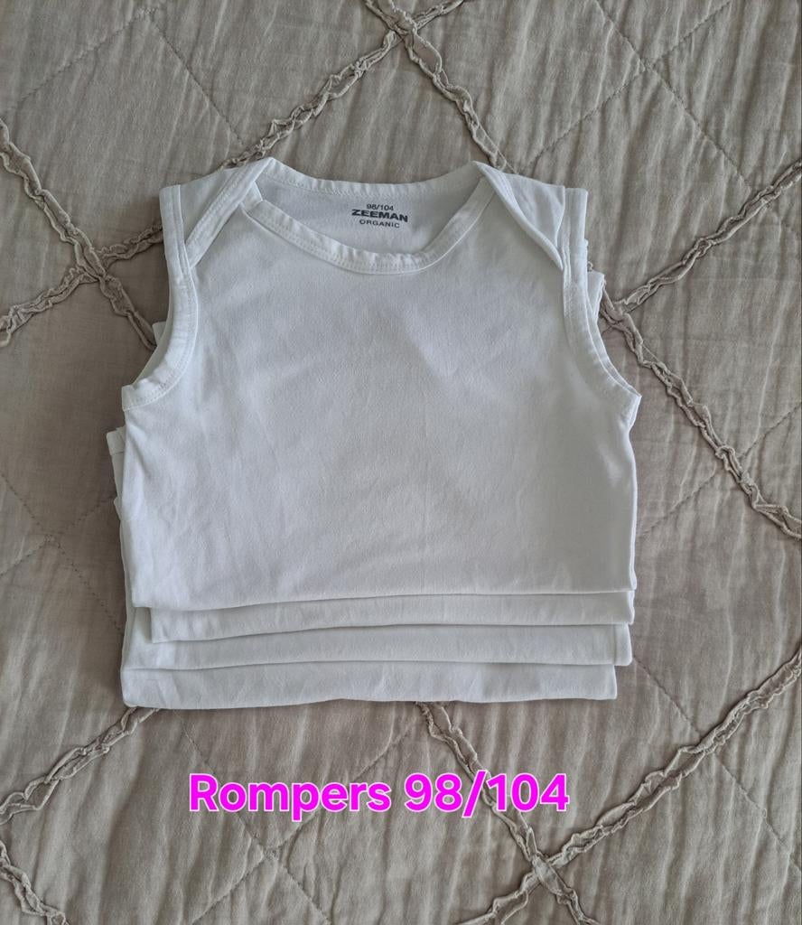 Rompers maat 98/104, Ophalen of Verzenden, Meisje, Nacht- of Onderkleding