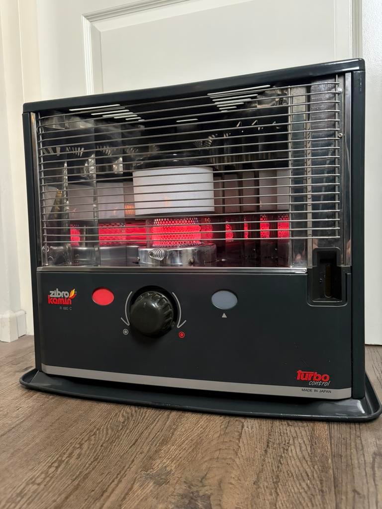 Zibro Kamin petroleum kachel kampeer camping kachel, Ophalen, Zo goed als nieuw, Overige brandstoffen, Petroleumkachel