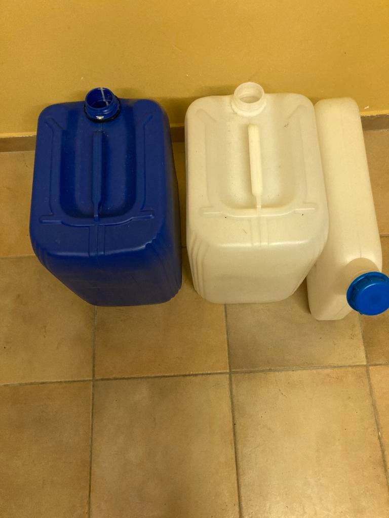 Plastic jerrycans, Caravans en Kamperen, Ophalen of Verzenden, Nieuw