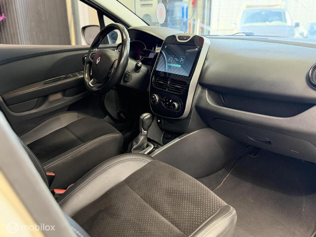 Renault Clio 1.2 TCe Facelift Automaat LED CARPLAY CRUISE CA, Auto's, Zwart, 4 cilinders, Wit, Bedrijf