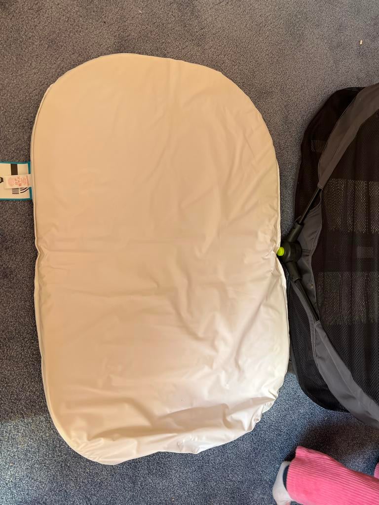 Munchkin Baby Reisbedje - Zo goed als nieuw, Ophalen of Verzenden, Zo goed als nieuw, Reisbedje