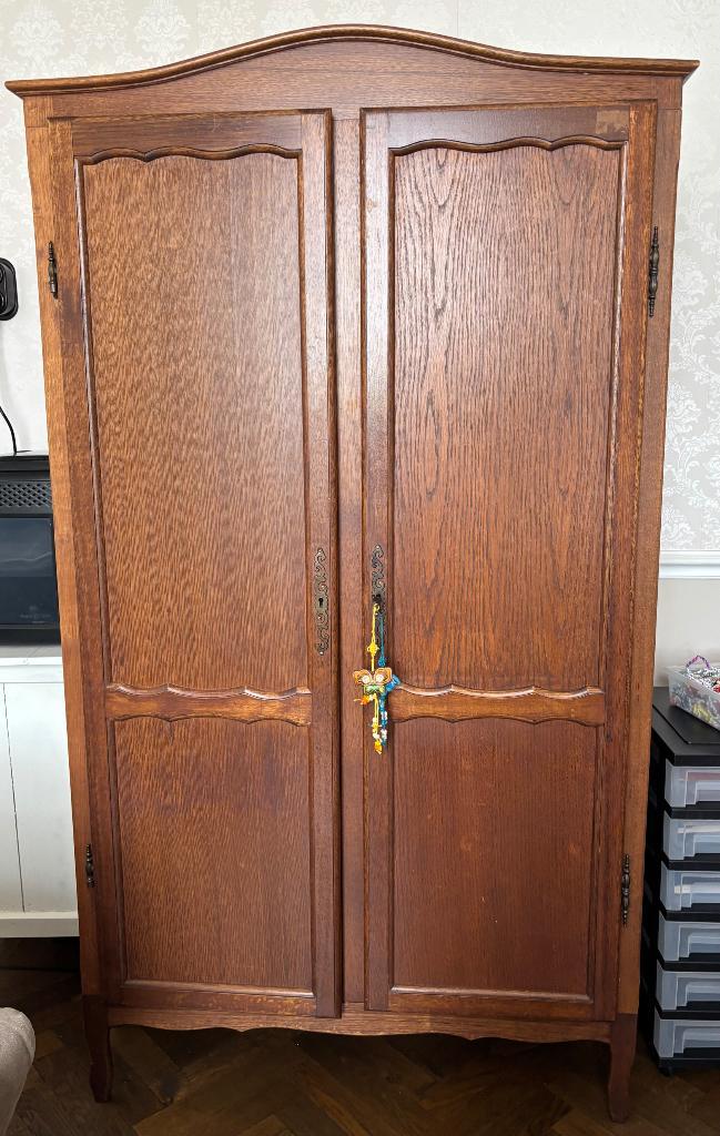 Houten kast, Antiek en Kunst, Antiek | Meubels | Kasten, Ophalen