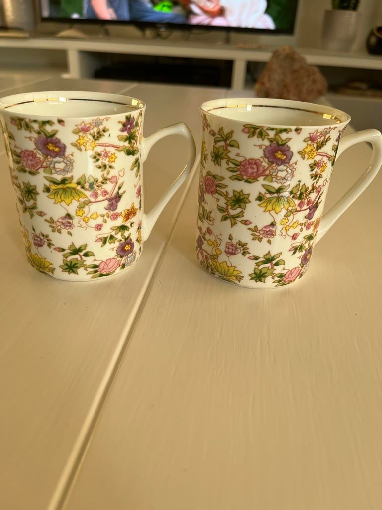 Set van 2 Royal Garden Fine Bone China mokken, Huis en Inrichting, Keuken | Servies, Ophalen of Verzenden, Zo goed als nieuw, Overige stijlen
