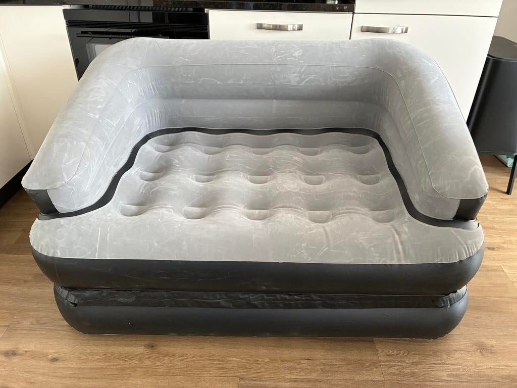 Opblaasbare bank tweepersoons met velours bekleding., Ophalen of Verzenden, Zo goed als nieuw, 2-persoons
