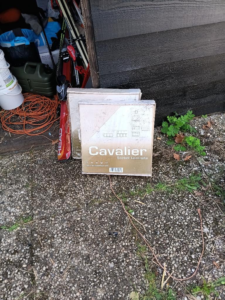 2 pakken laminaattegels, Ophalen, 50 tot 150 cm, Nieuw, 10 m² of meer