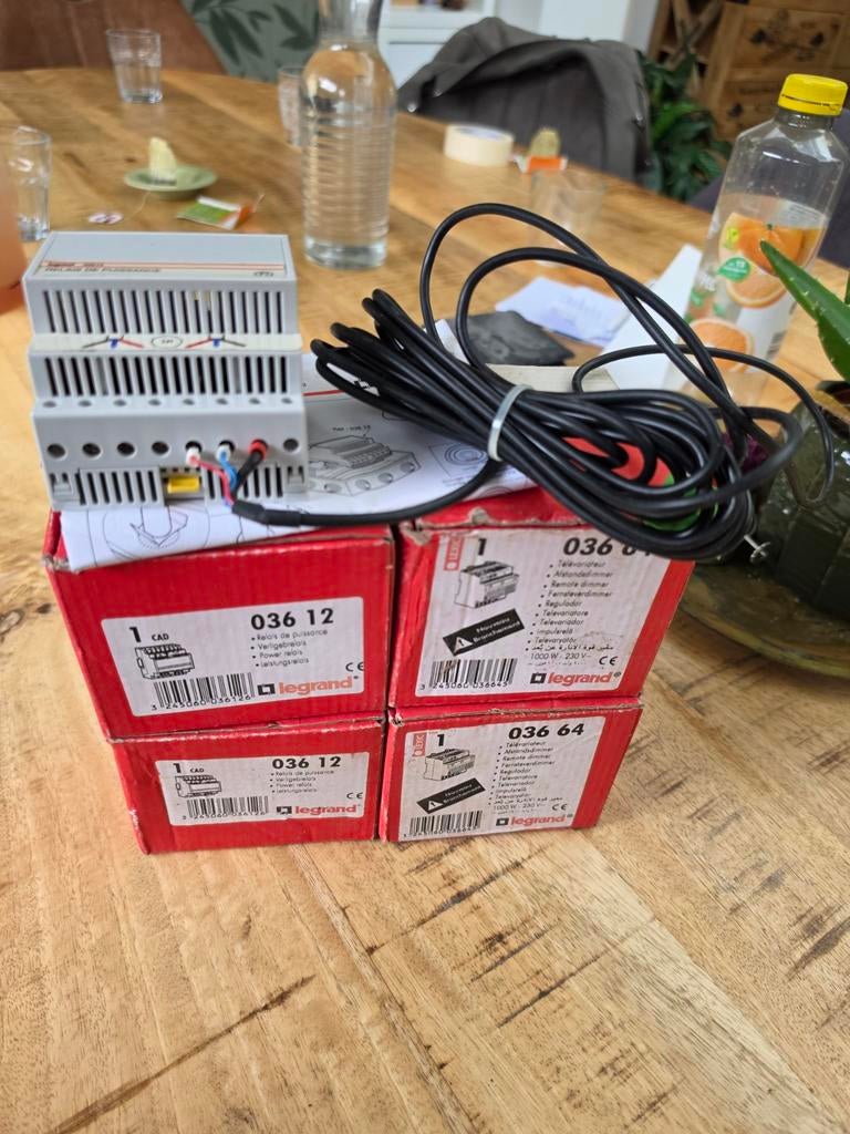 Legrand Relais en Dimunits - Nieuw in doos, Ophalen of Verzenden