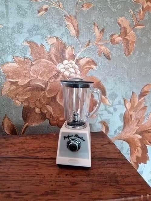 poppenhuis miniaturen blender 5.5 cm hoog, Ophalen of Verzenden, Nieuw, Poppenhuis