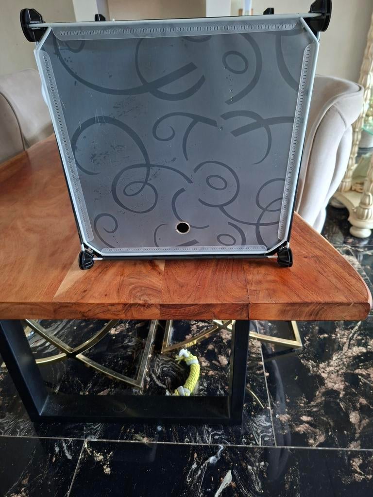 Decoratieve opbergbox met metalen frame hele doos!, Ophalen of Verzenden, Metaal