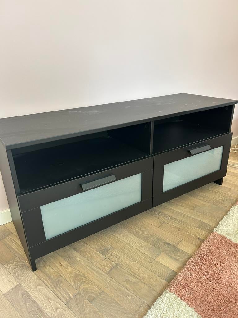 Mooi modern tv kastje zwart met melkglas in laden, Huis en Inrichting, 100 tot 150 cm, Ophalen of Verzenden, Zo goed als nieuw