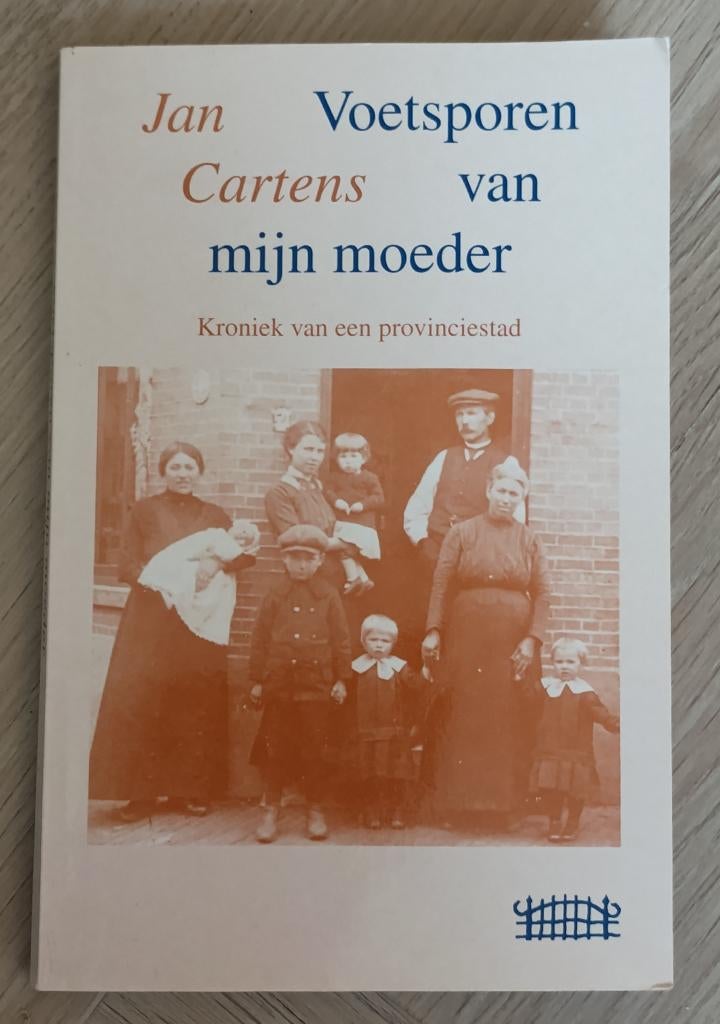 Jan Cartens - Voetsporen van mijn moeder., Ophalen of Verzenden, Zo goed als nieuw, Jan Cartens, Nederland