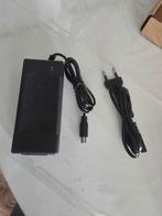 Electric scooter lader, Fietsen en Brommers, Steps, Ophalen of Verzenden, Nieuw, Elektrische step (E-scooter)