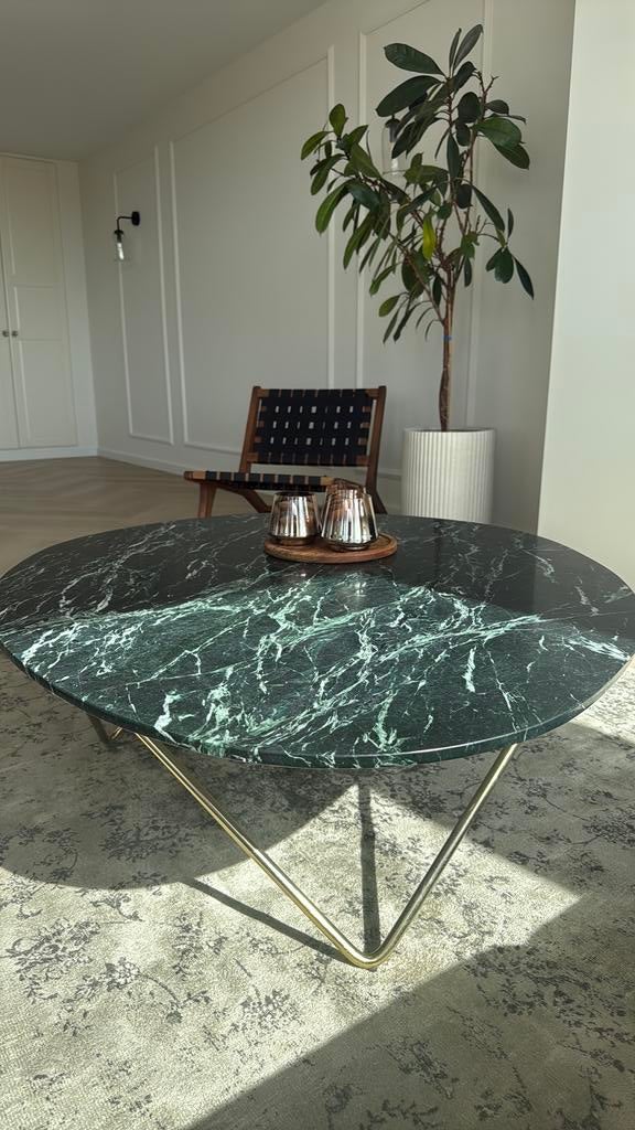 Furnified salontafel groen marmer messing poten, Huis en Inrichting, Tafels | Salontafels, Ophalen, Zo goed als nieuw, Minder dan 50 cm