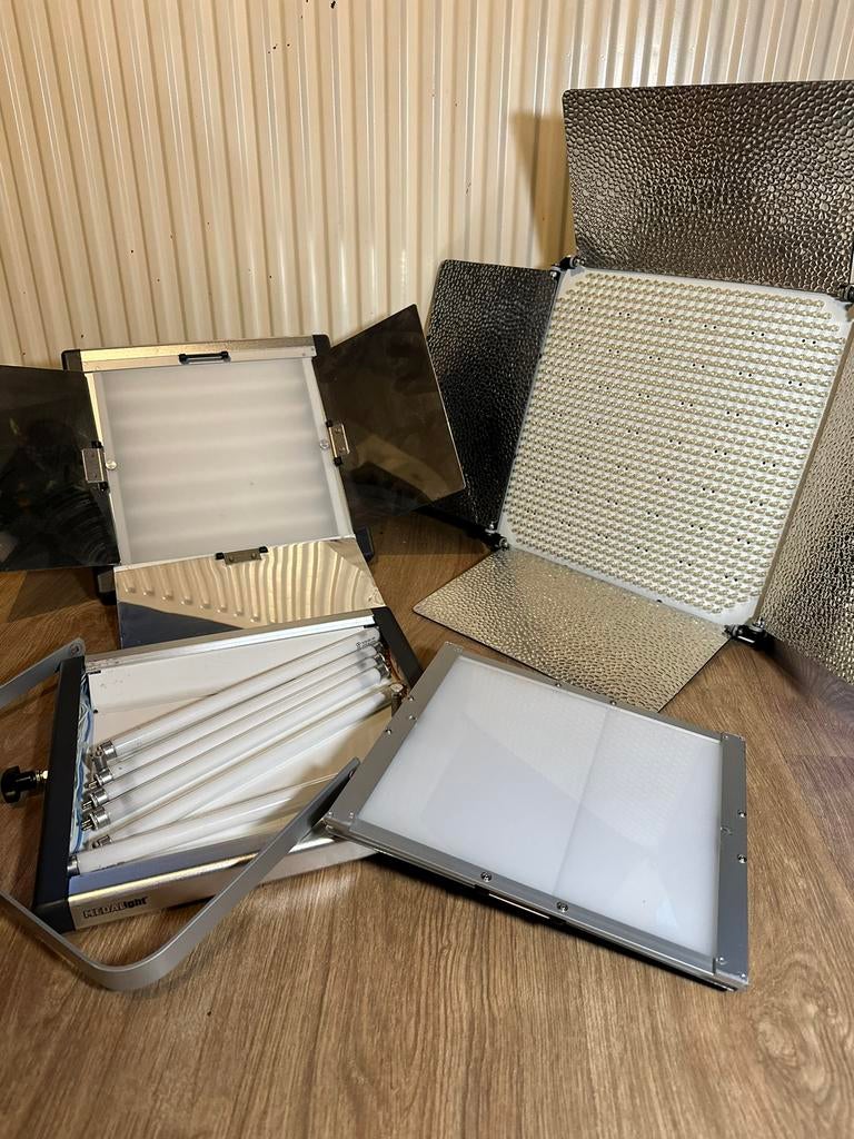 Falcon Eyes LP-D1000 LED lamp + studiolampen set, Ophalen, Gebruikt