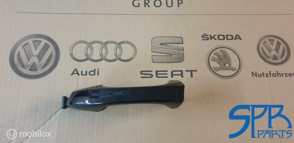 VW VAG LC9X LINKS Deurgreep linksvoor linksachter 5G0837205, Gebruikt, Volkswagen, Ophalen of Verzenden, Volkswagen