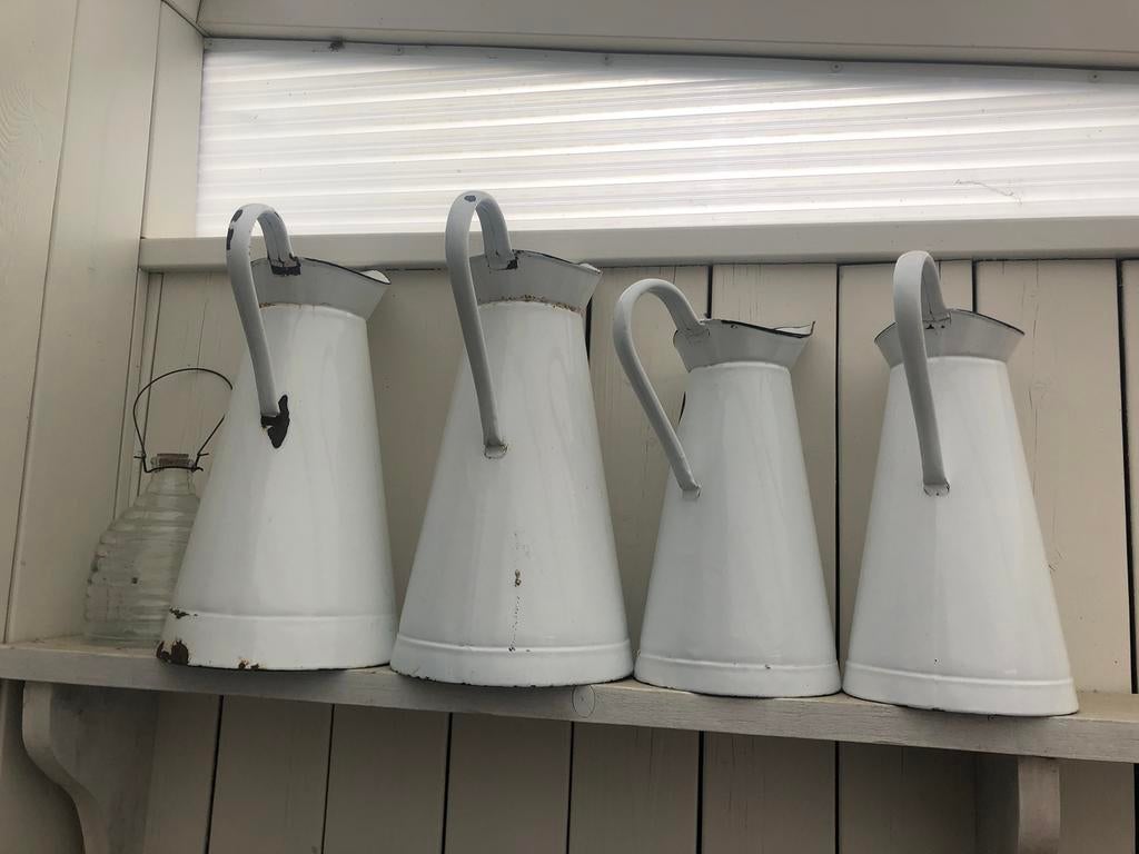 4 emaille lampetkannen wit, Ophalen of Verzenden