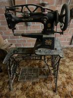 Antieke Singer Naaimachine met Onderstel, Ophalen