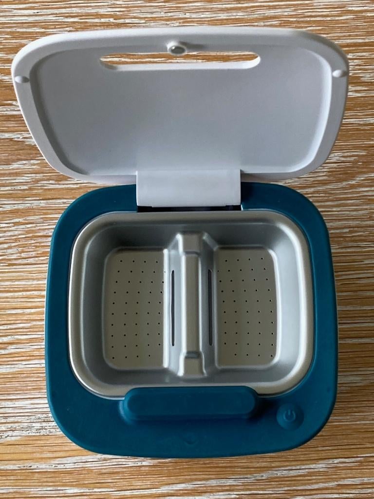 Nieuw! TakeCare Clean & Dry Box voor gehoorapparaten, Ophalen of Verzenden, Zo goed als nieuw