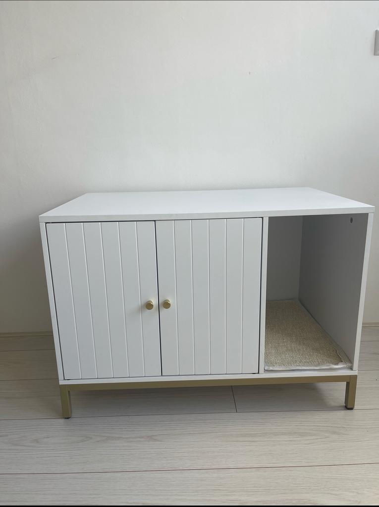 Litter box Kattenbak katten toilet white wooden furniture, Ophalen, Zo goed als nieuw