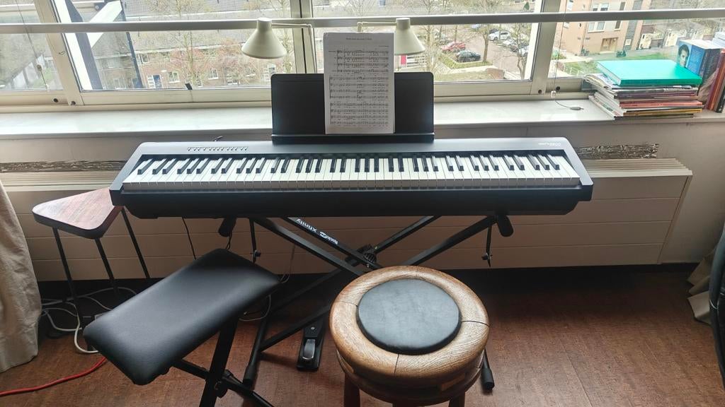 Roland FP-30X BK stagepiano, Muziek en Instrumenten, Ophalen, Zo goed als nieuw, Zwart