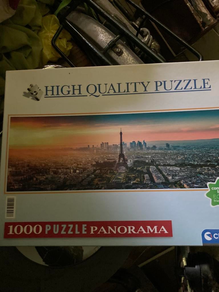 Puzzel Parijs. Ruilen, Hobby en Vrije tijd, Ophalen, 500 t/m 1500 stukjes, Zo goed als nieuw