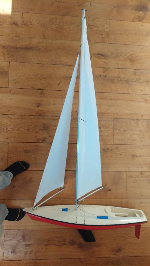 Model zeilboot radiografisch zonder besturing., Ophalen, Gebruikt, Groter dan 1:32, Overige merken